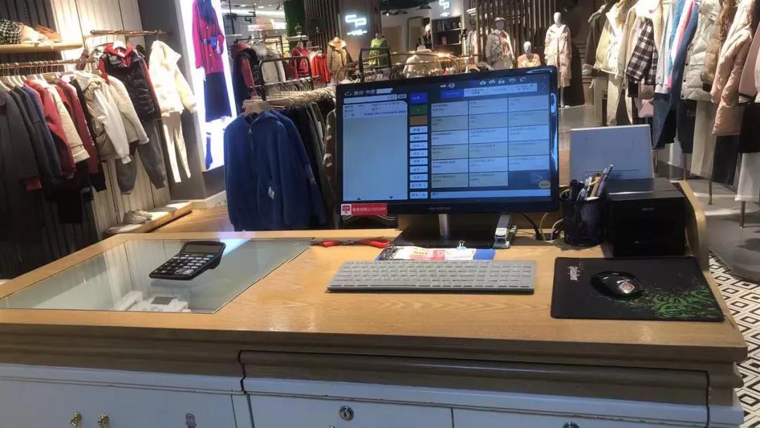 大型服装商场收银系统如何提高收银管理效率? 大型服装商场收银系统如何提高收银管理效率?