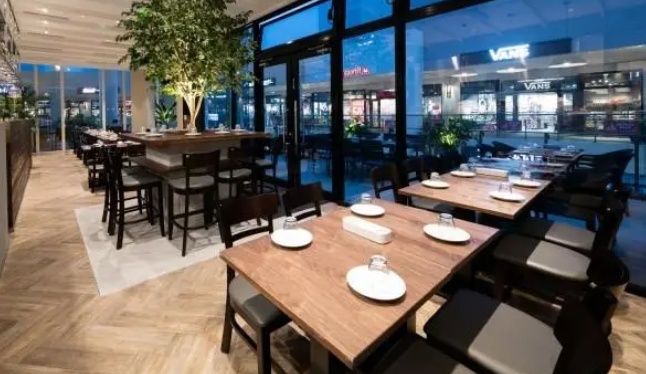 别人转让的餐饮店可以接手吗? 别人转让的餐饮店可以接手吗?